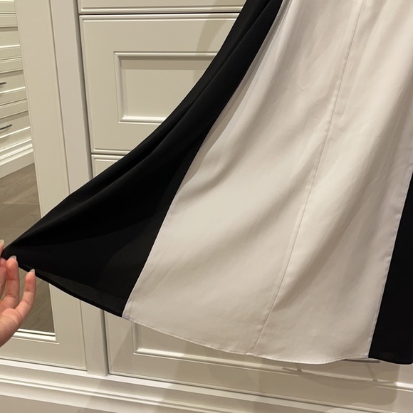 Alice + Olivia Colorblock Tank Top Black White - Picture 5 of 6